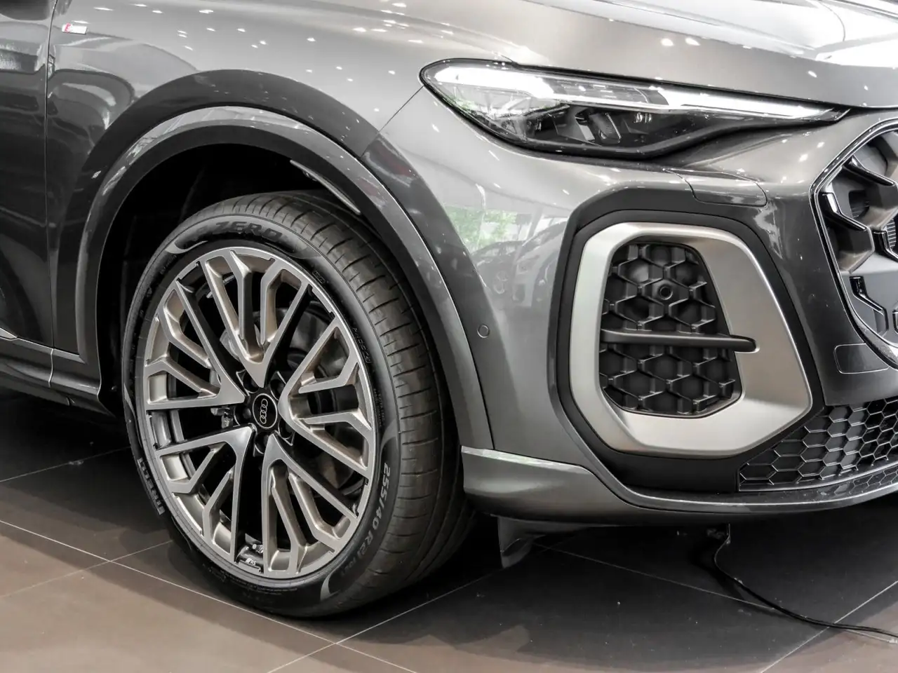 Audi Q5 5