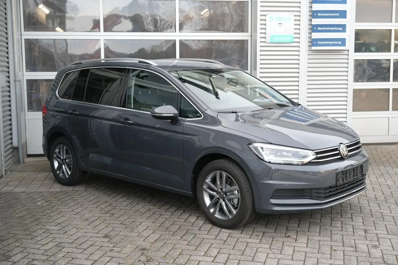 Volkswagen Touran 3