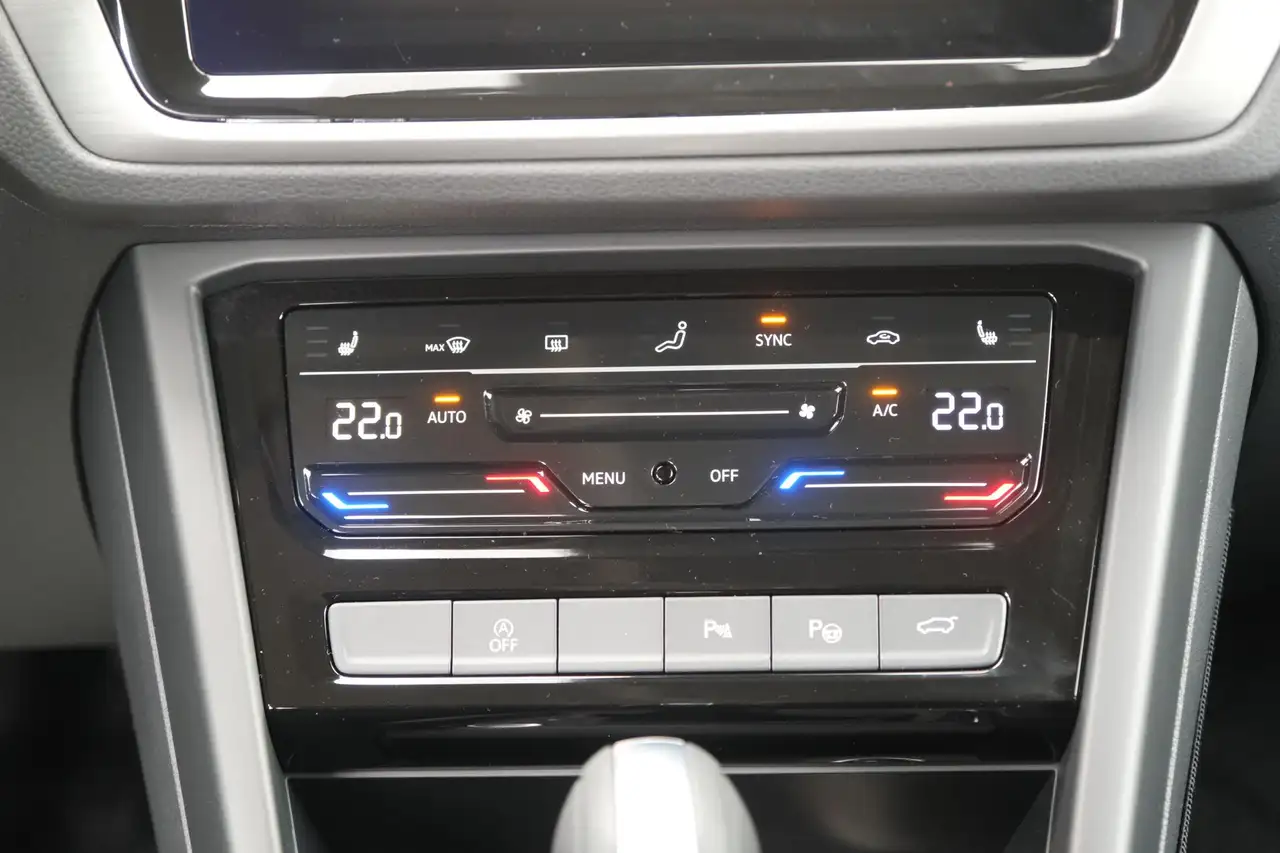 Volkswagen Touran 10