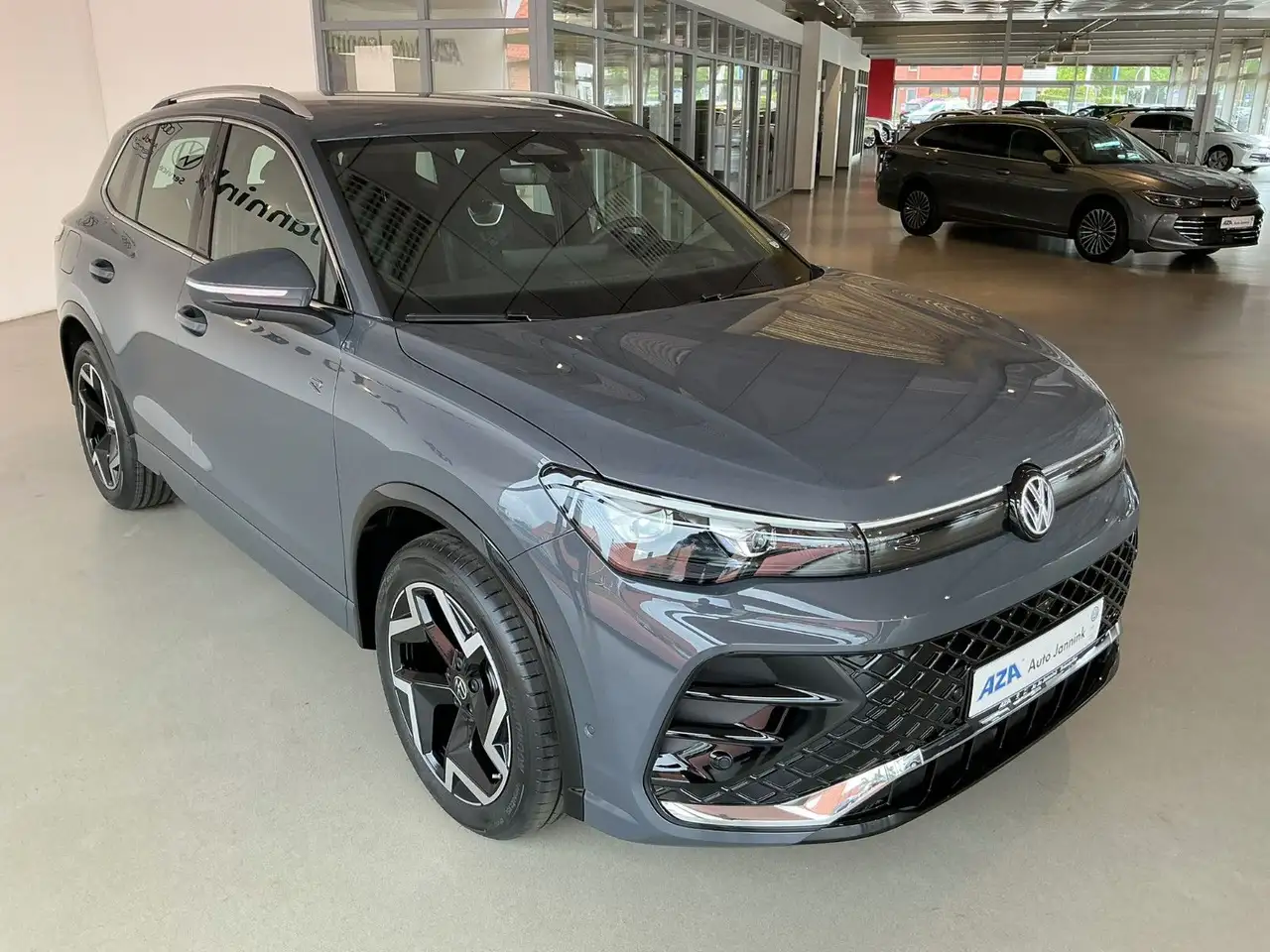Volkswagen Tiguan 4