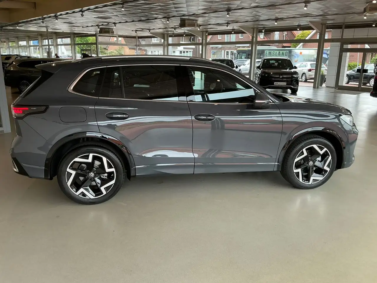 Volkswagen Tiguan 5