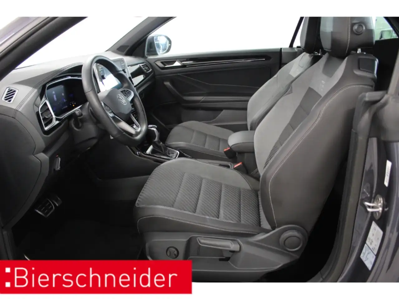 Volkswagen T-Roc 4