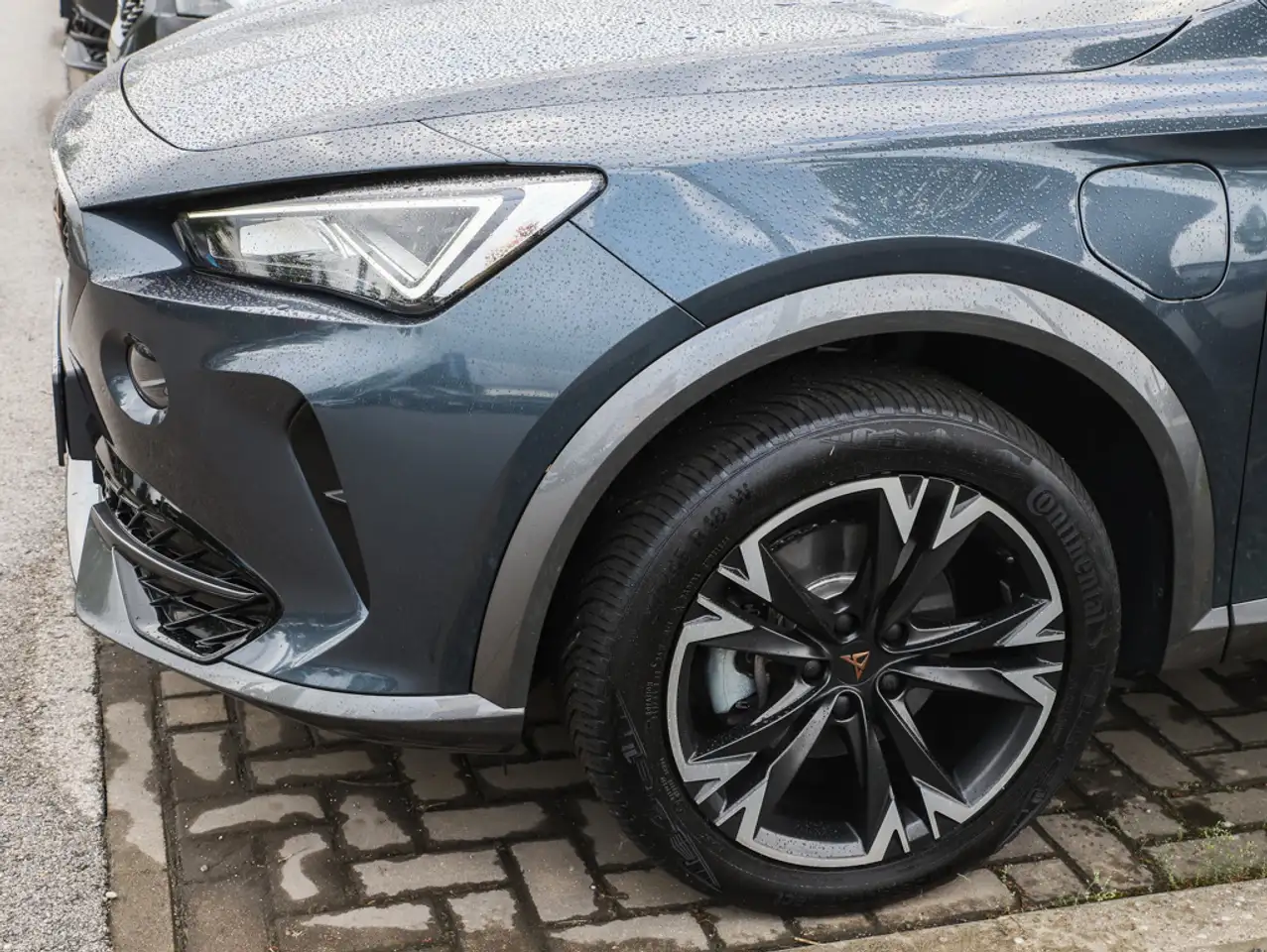 Cupra Formentor 4