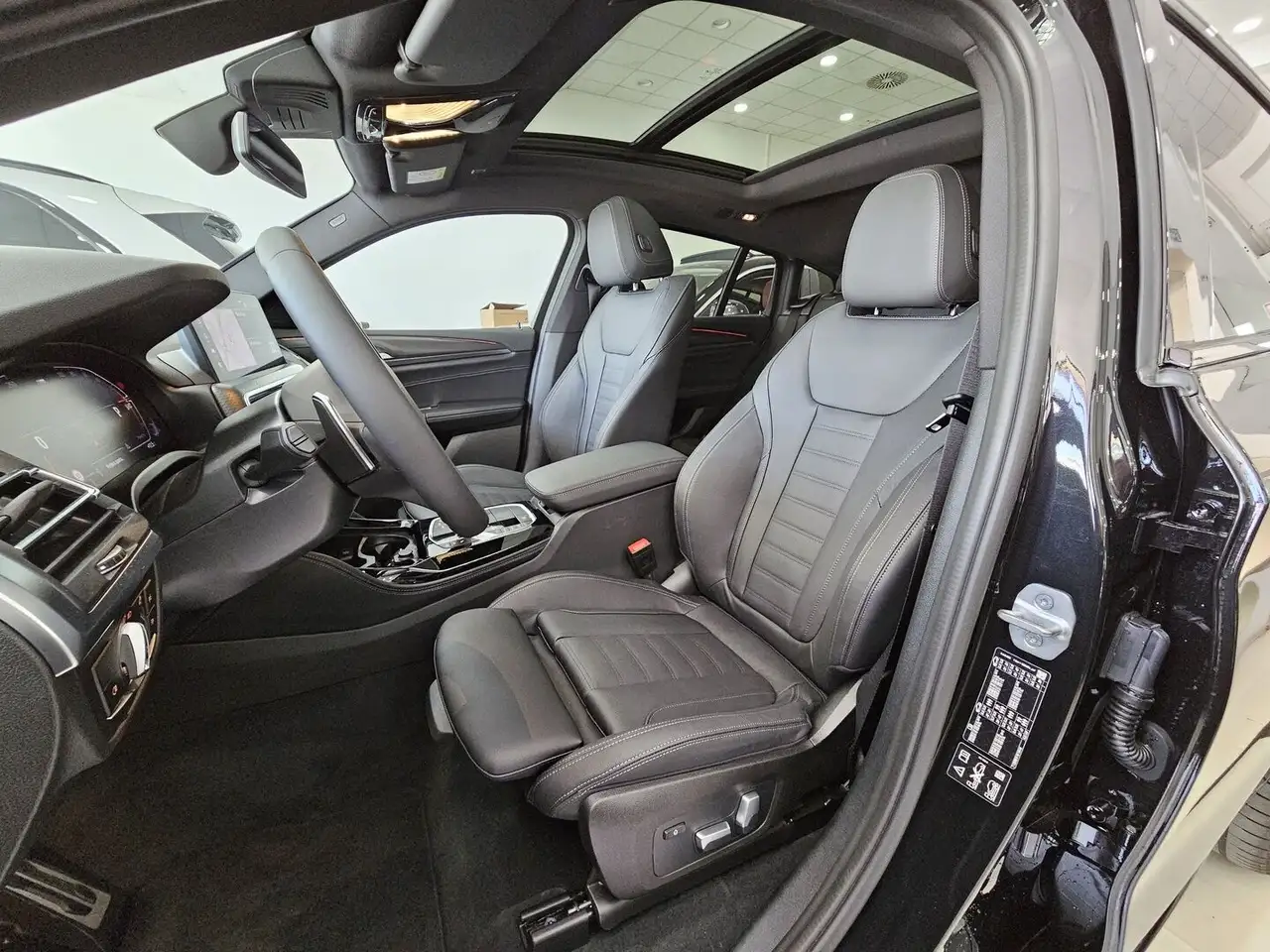 BMW X4 8