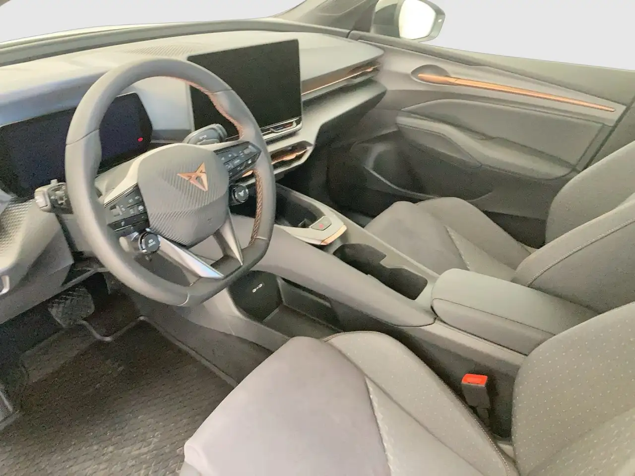 Cupra Raval 7