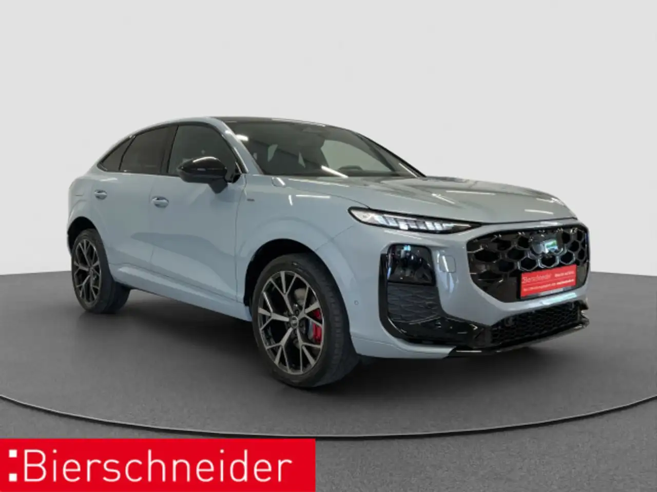 Audi Q3 5