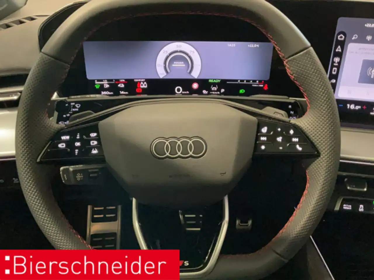 Audi Q3 12