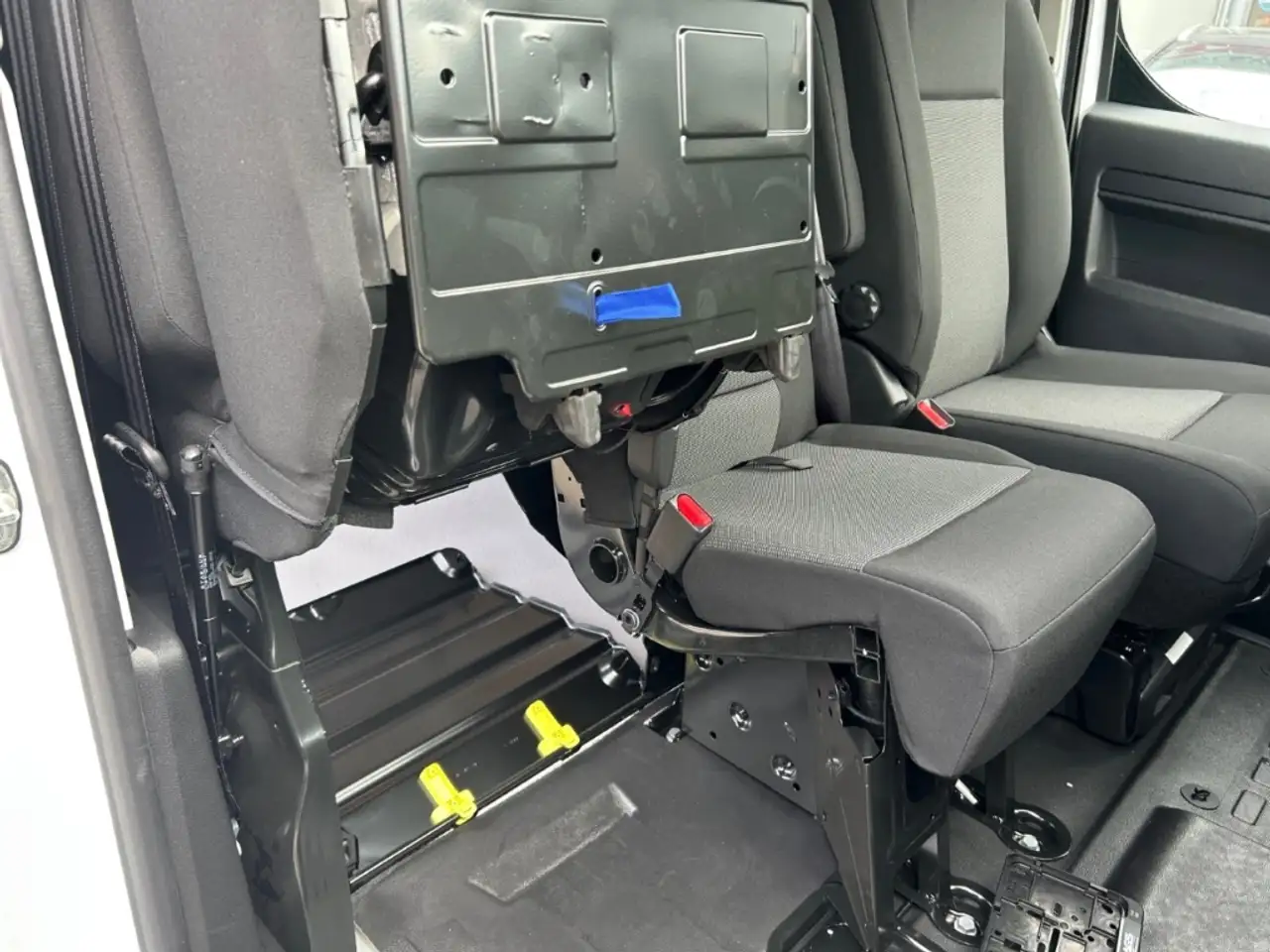 Toyota Proace 16