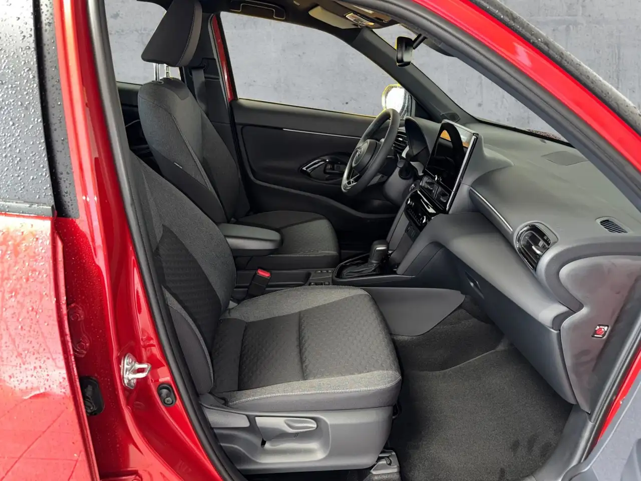 Toyota Yaris 13
