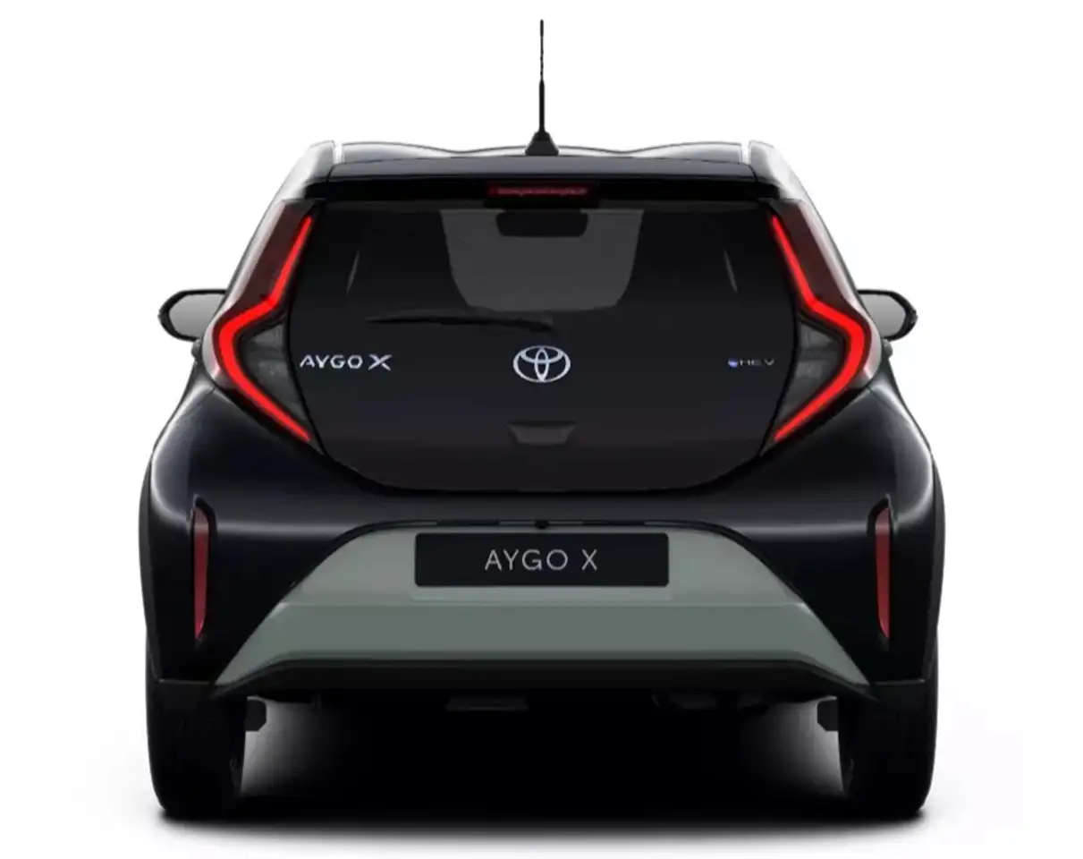 Toyota Aygo X 5