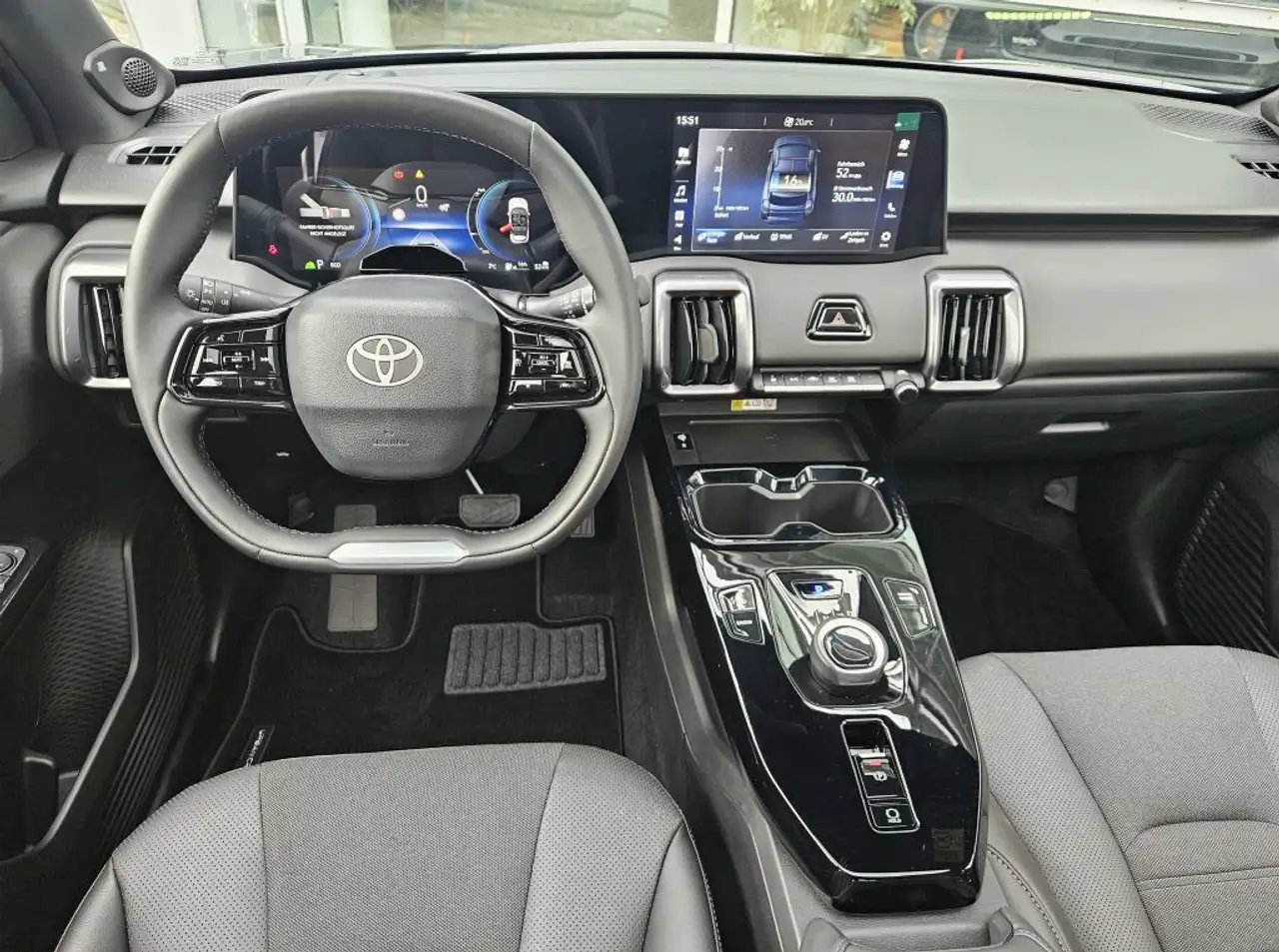 Toyota Urban 9