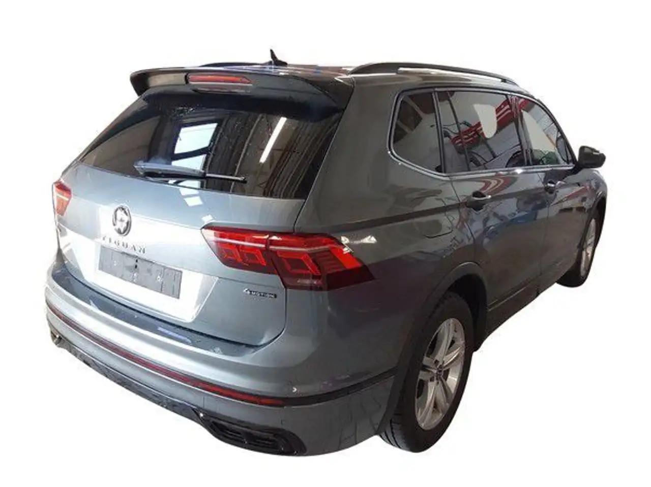 Volkswagen Tiguan 4