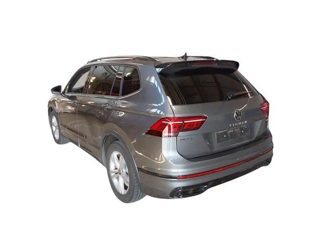 Volkswagen Tiguan 5