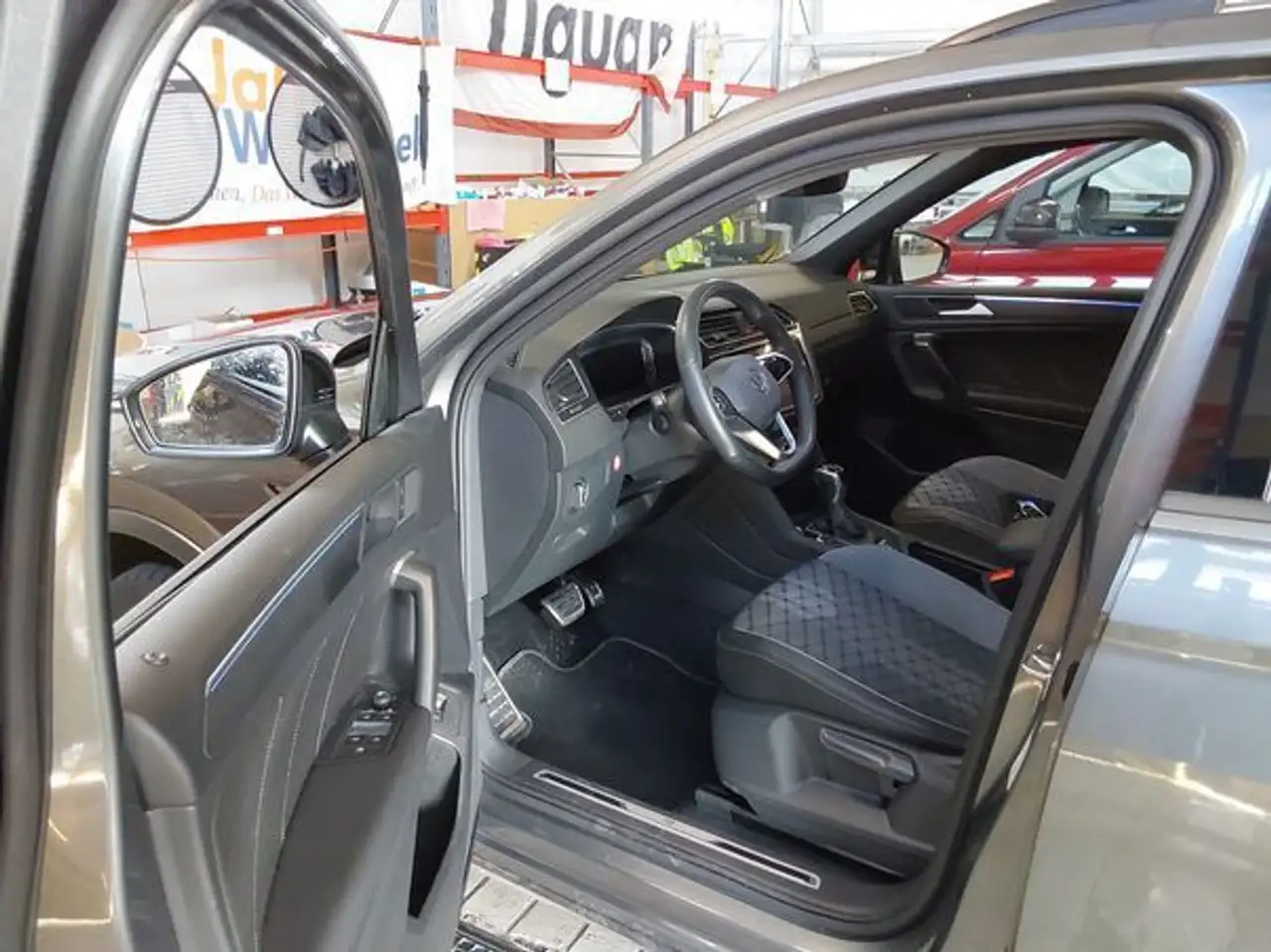 Volkswagen Tiguan 6