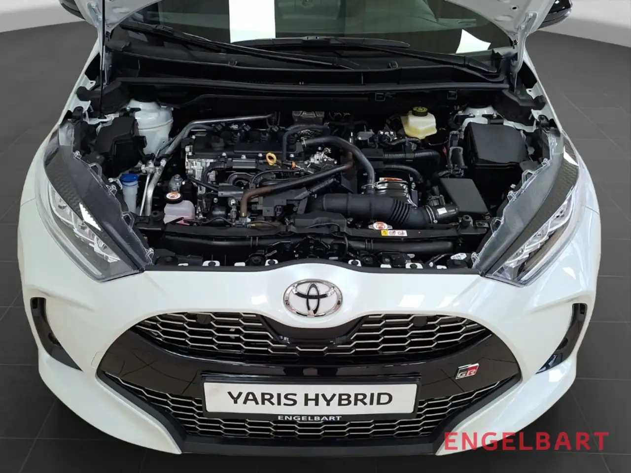 Toyota Yaris 14