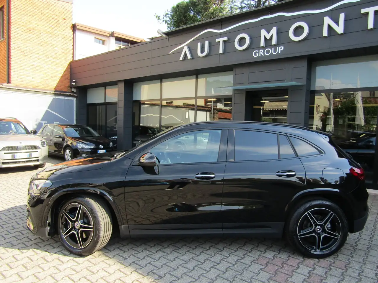 Mercedes-Benz GLA 200 3