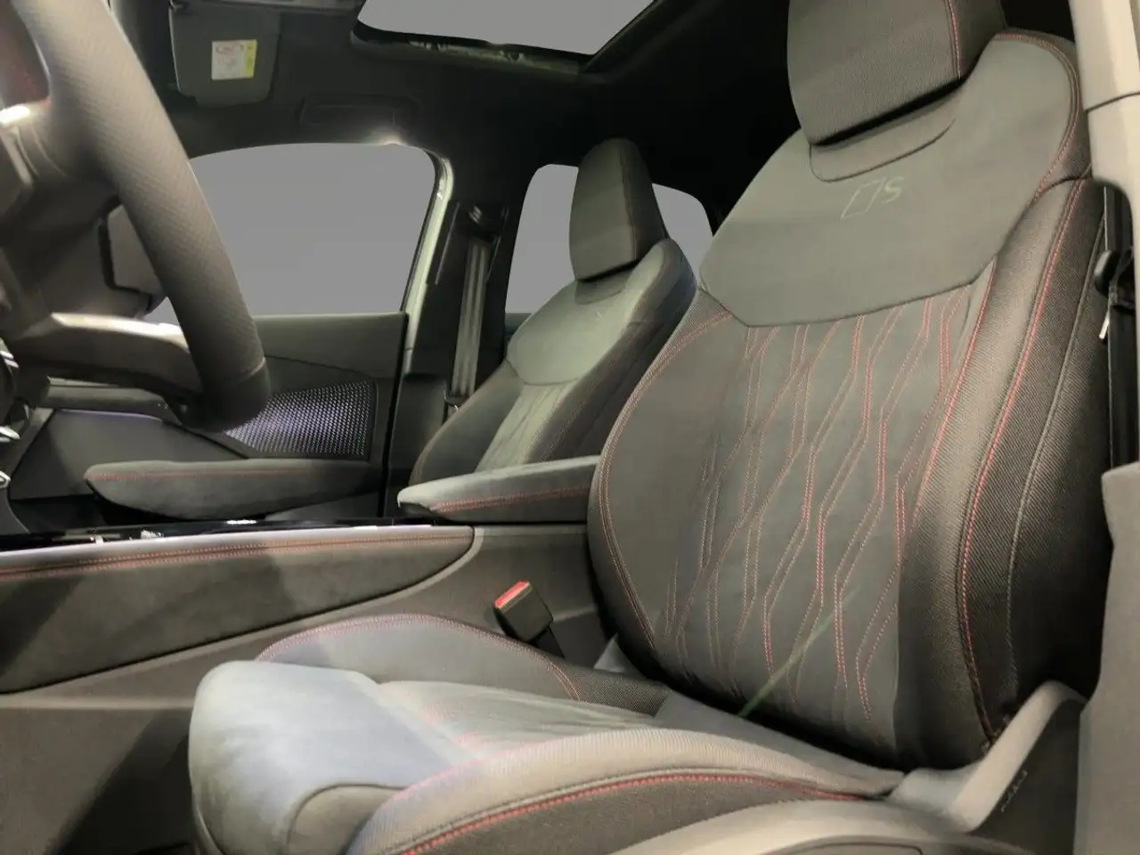 Audi Q3 10
