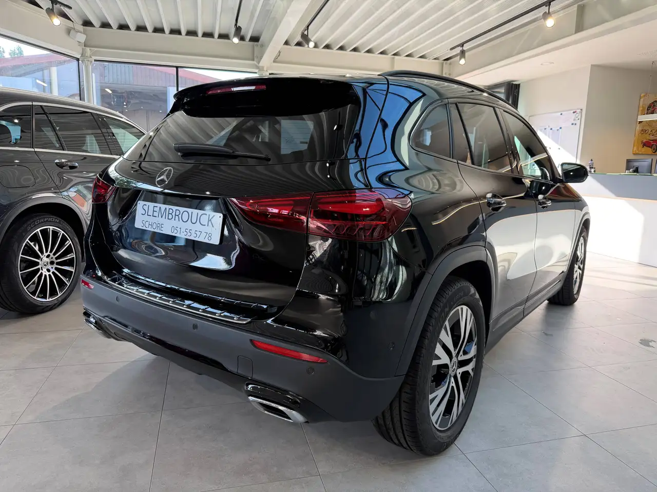 Mercedes-Benz GLA 180 5
