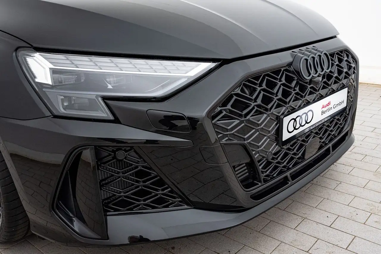 Audi RS3 6