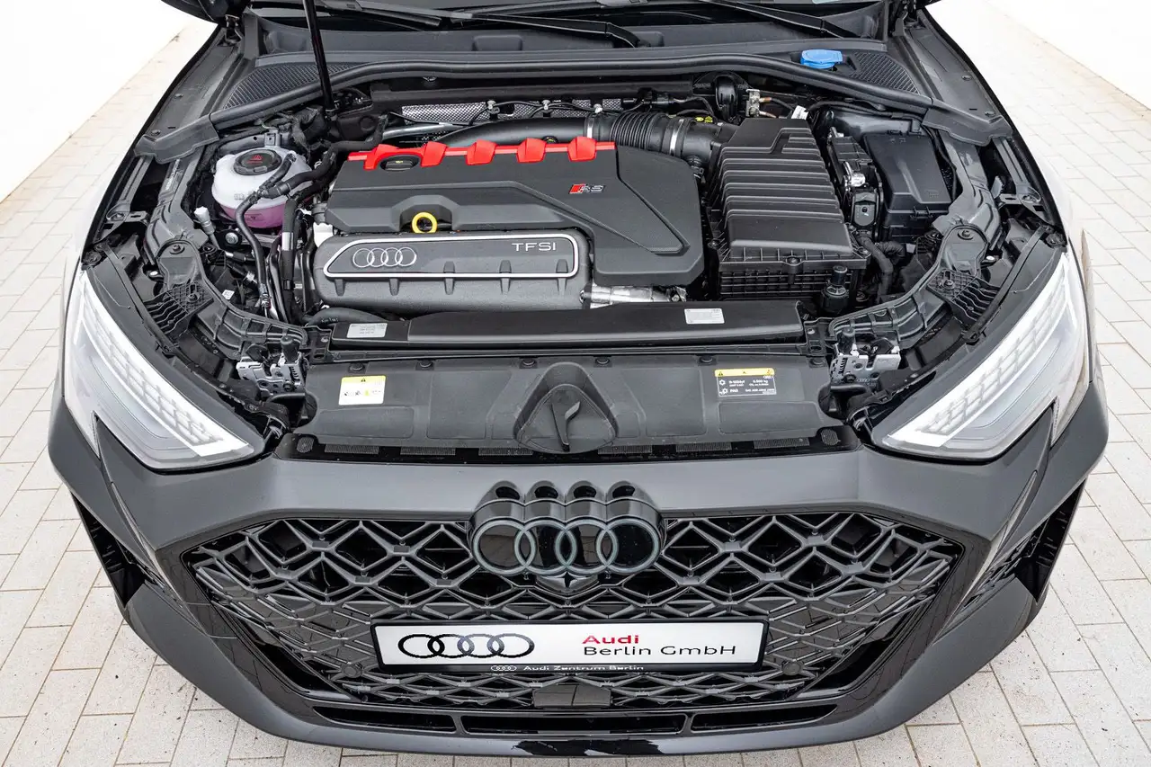 Audi RS3 15