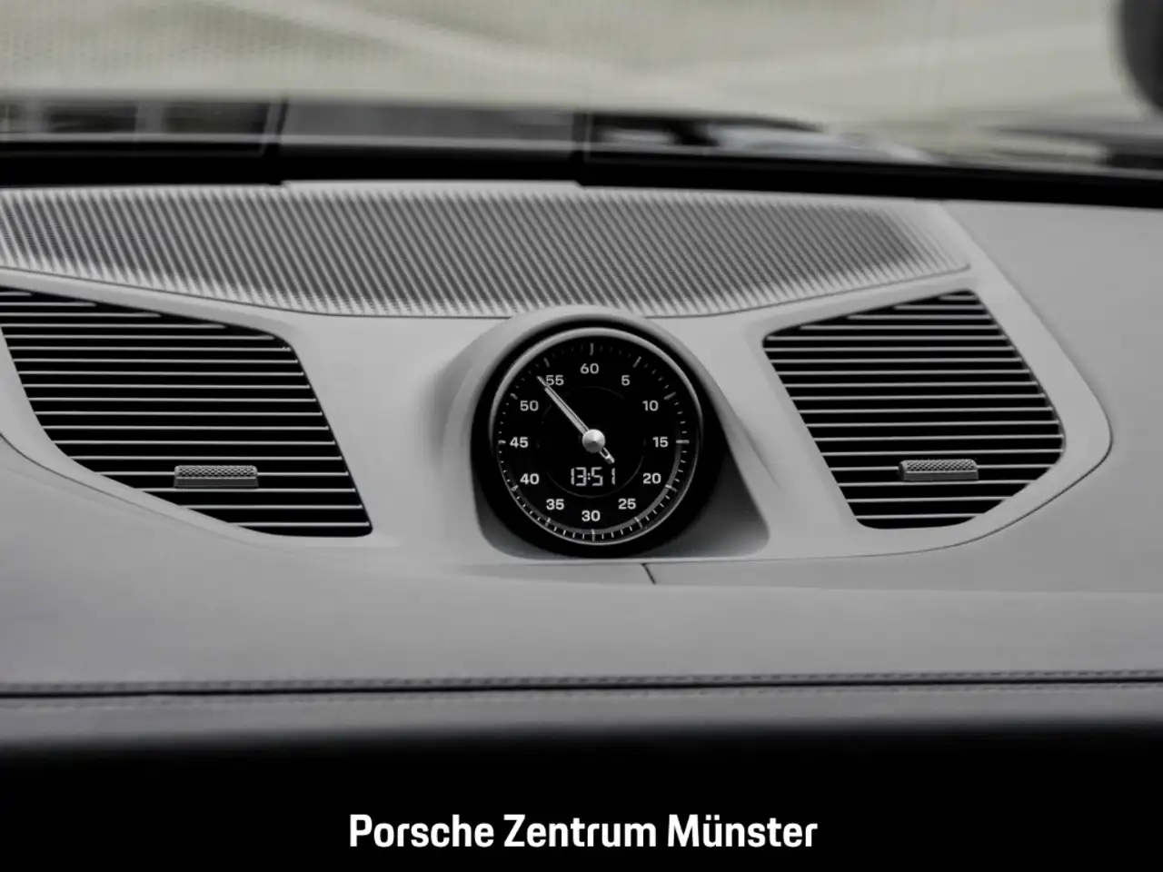 Porsche Cayenne 10