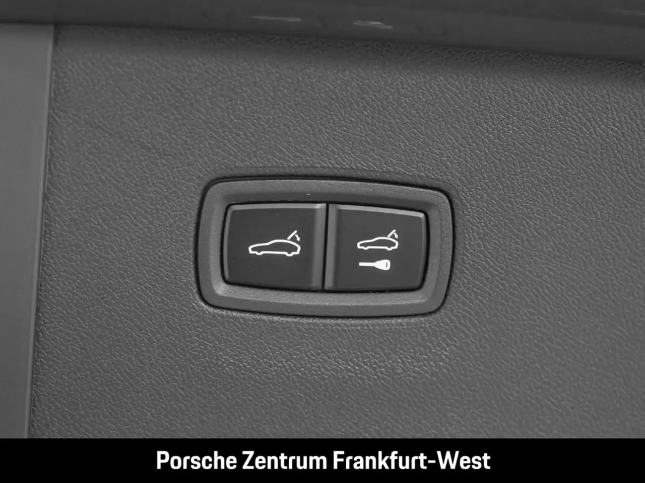 Porsche Cayenne 12