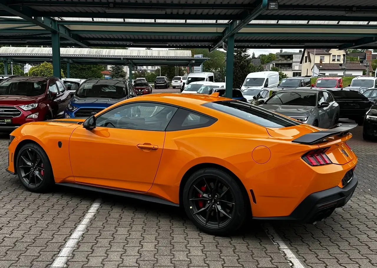Ford Mustang 7