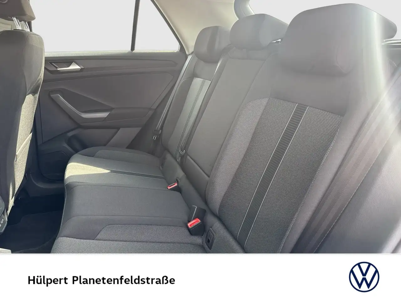 Volkswagen T-Roc 8