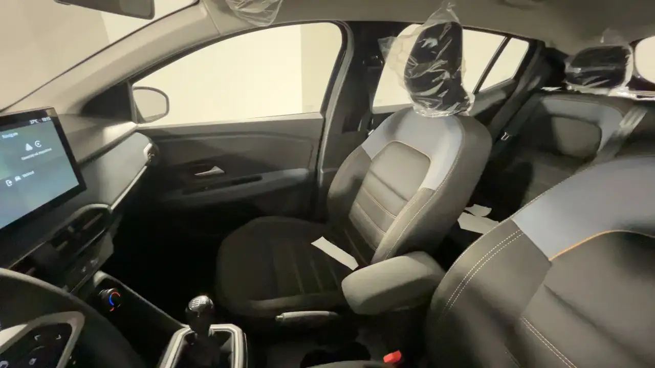 Dacia Sandero 8