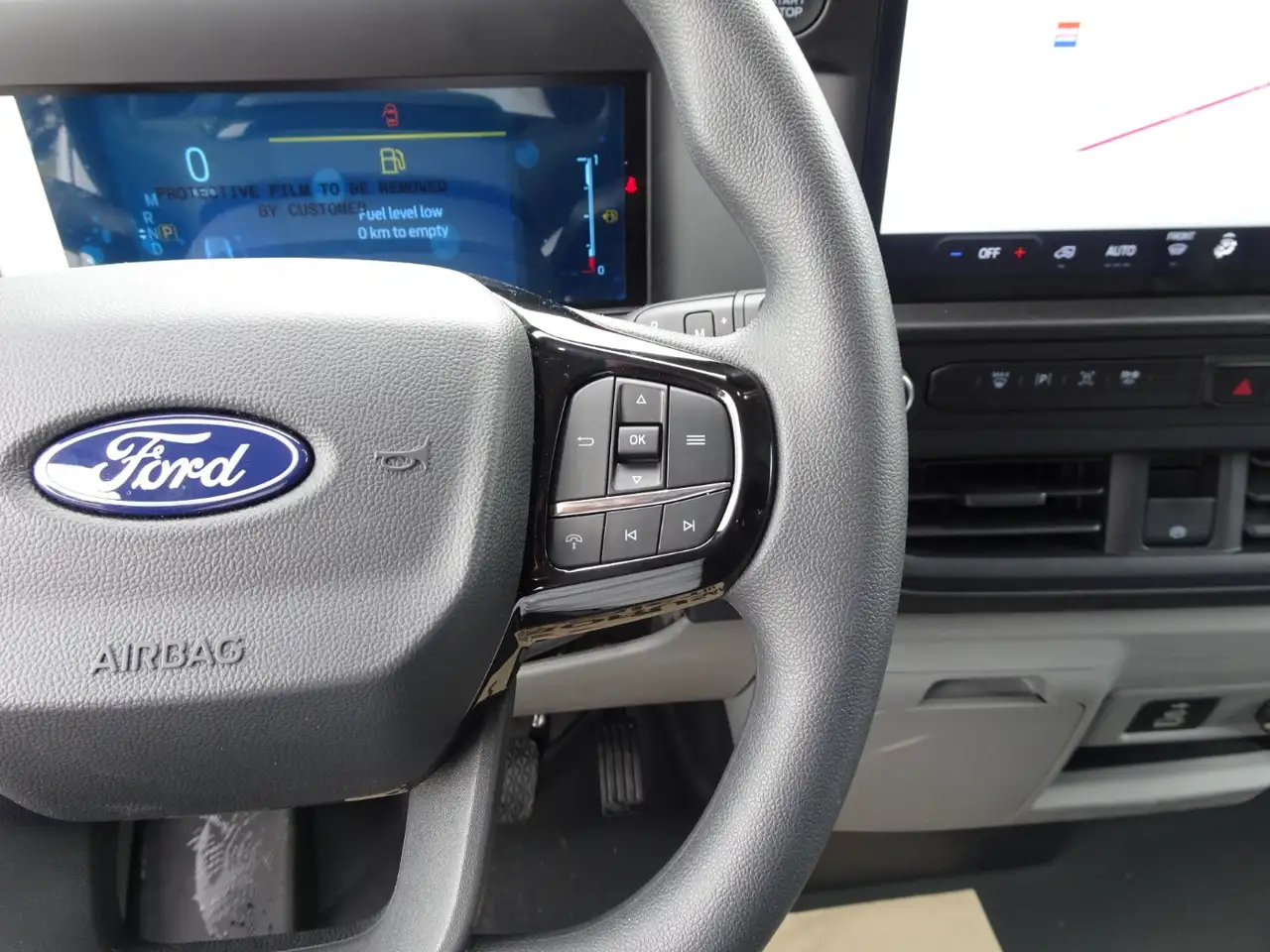 Ford Transit 14