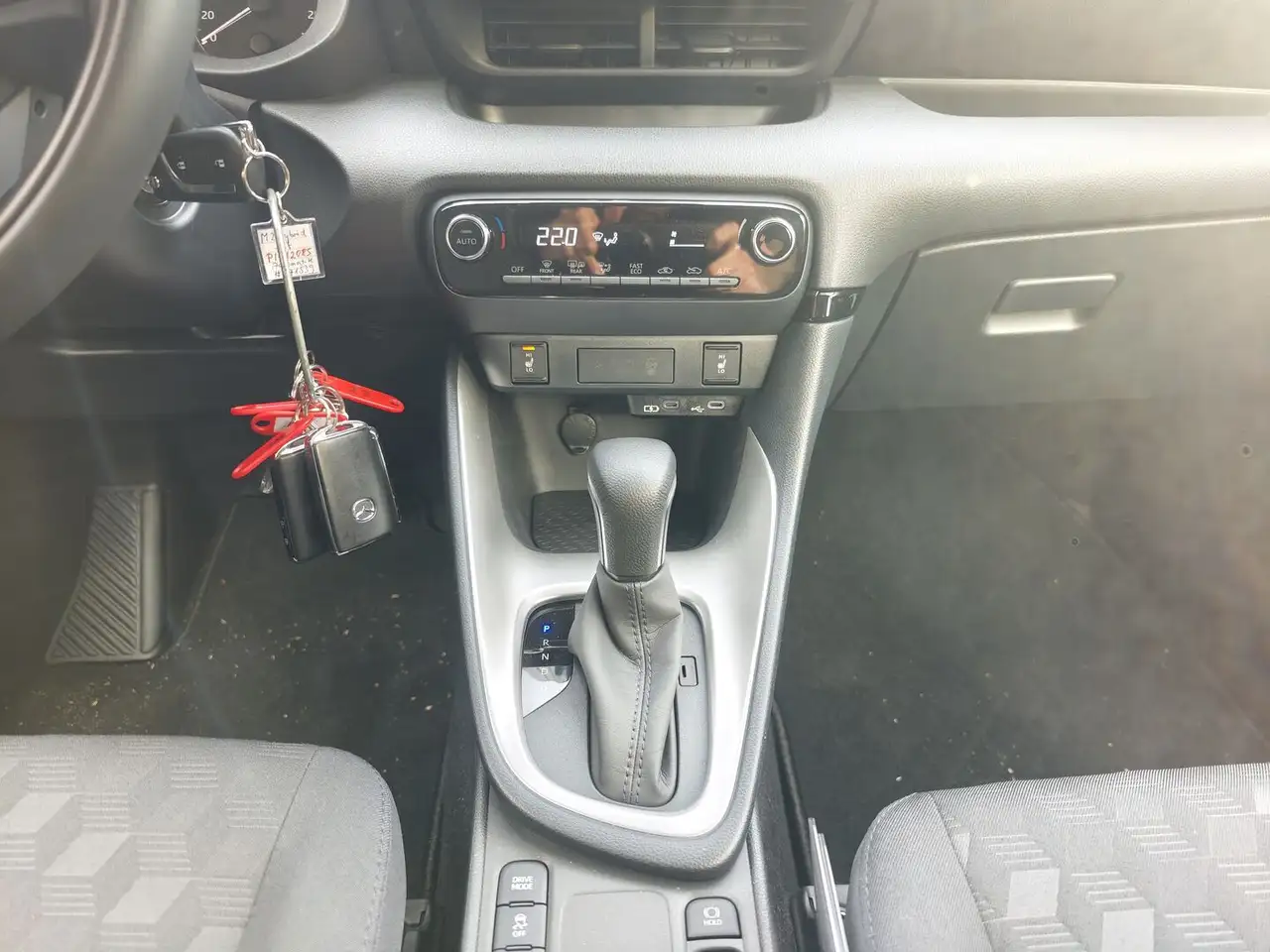 Mazda 2 7