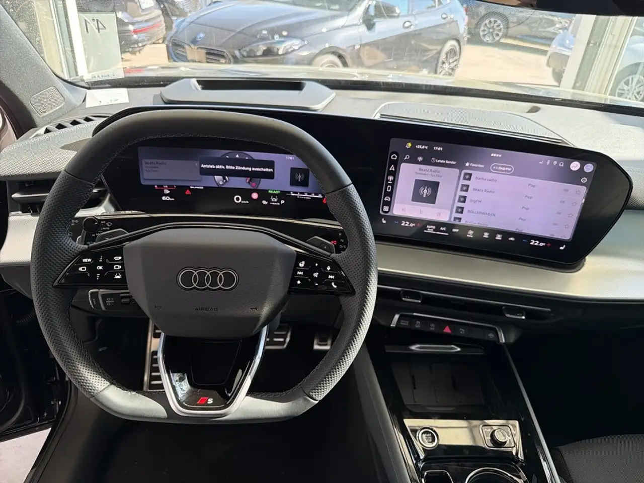 Audi Q3 13