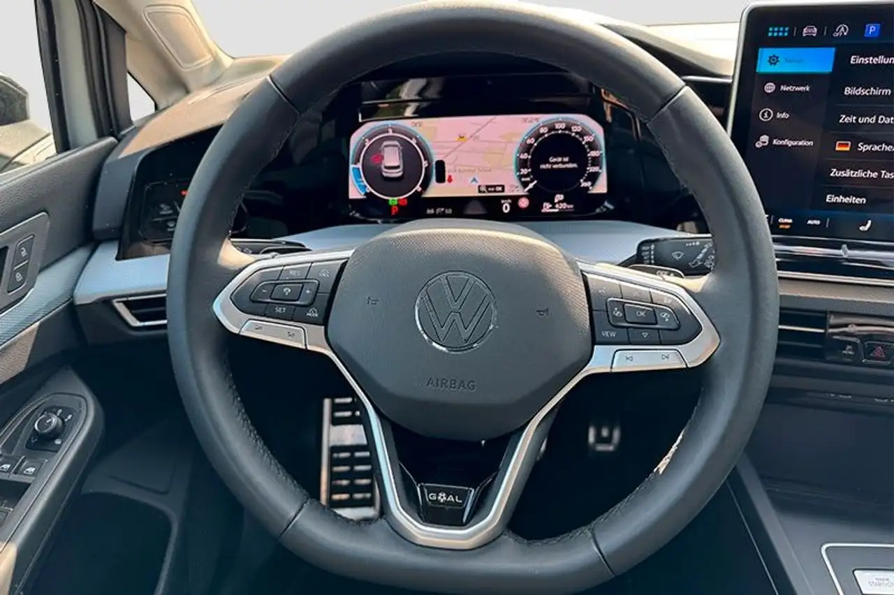 Volkswagen Golf 8