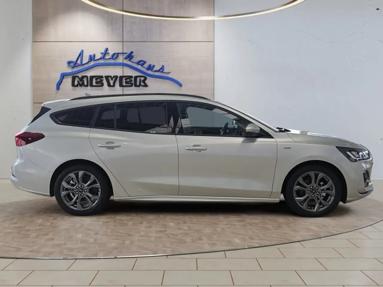 Ford Focus 6