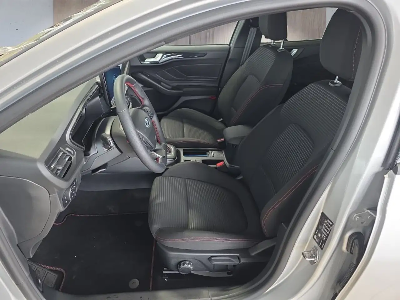 Ford Focus 10
