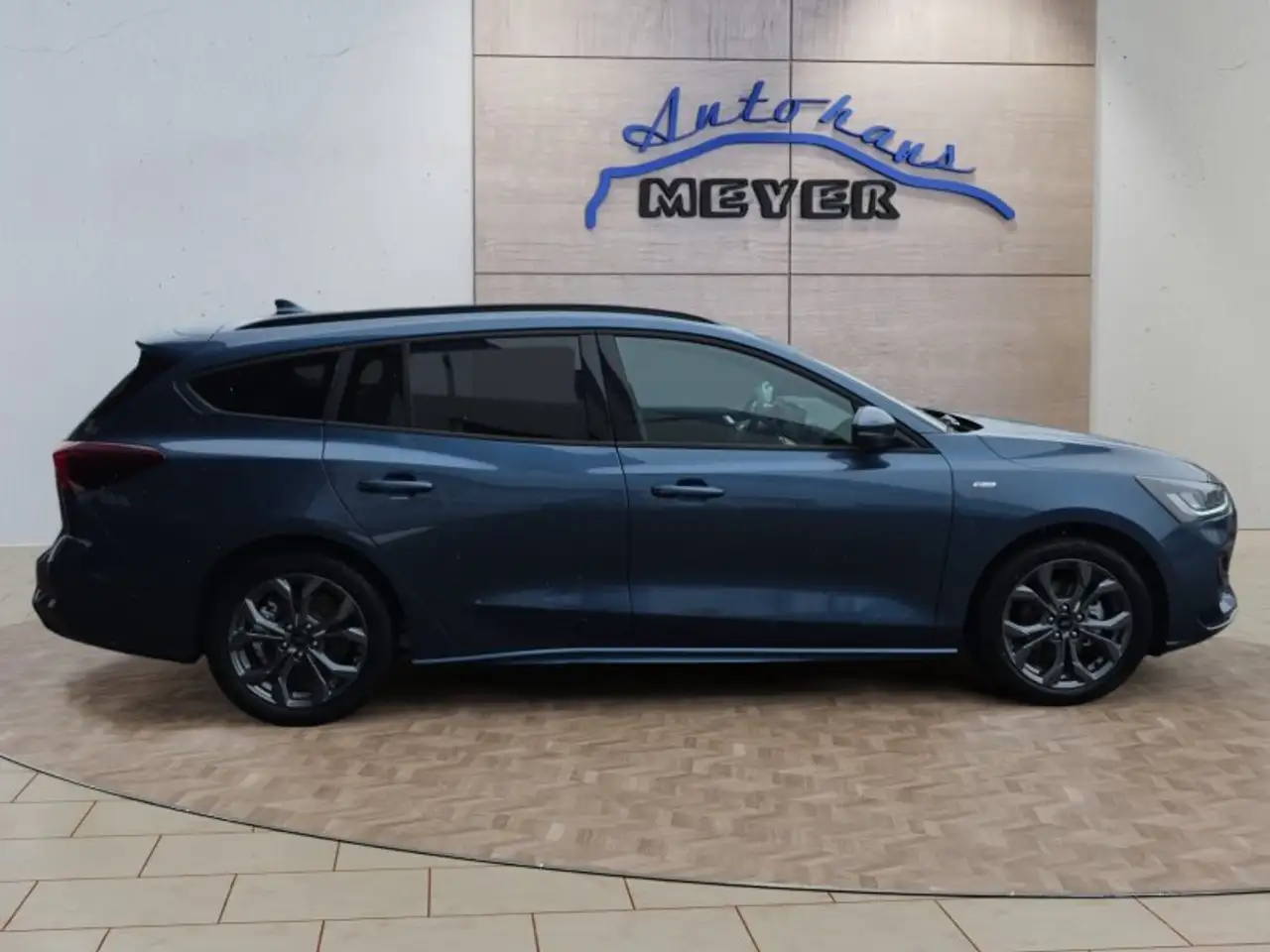 Ford Focus 6