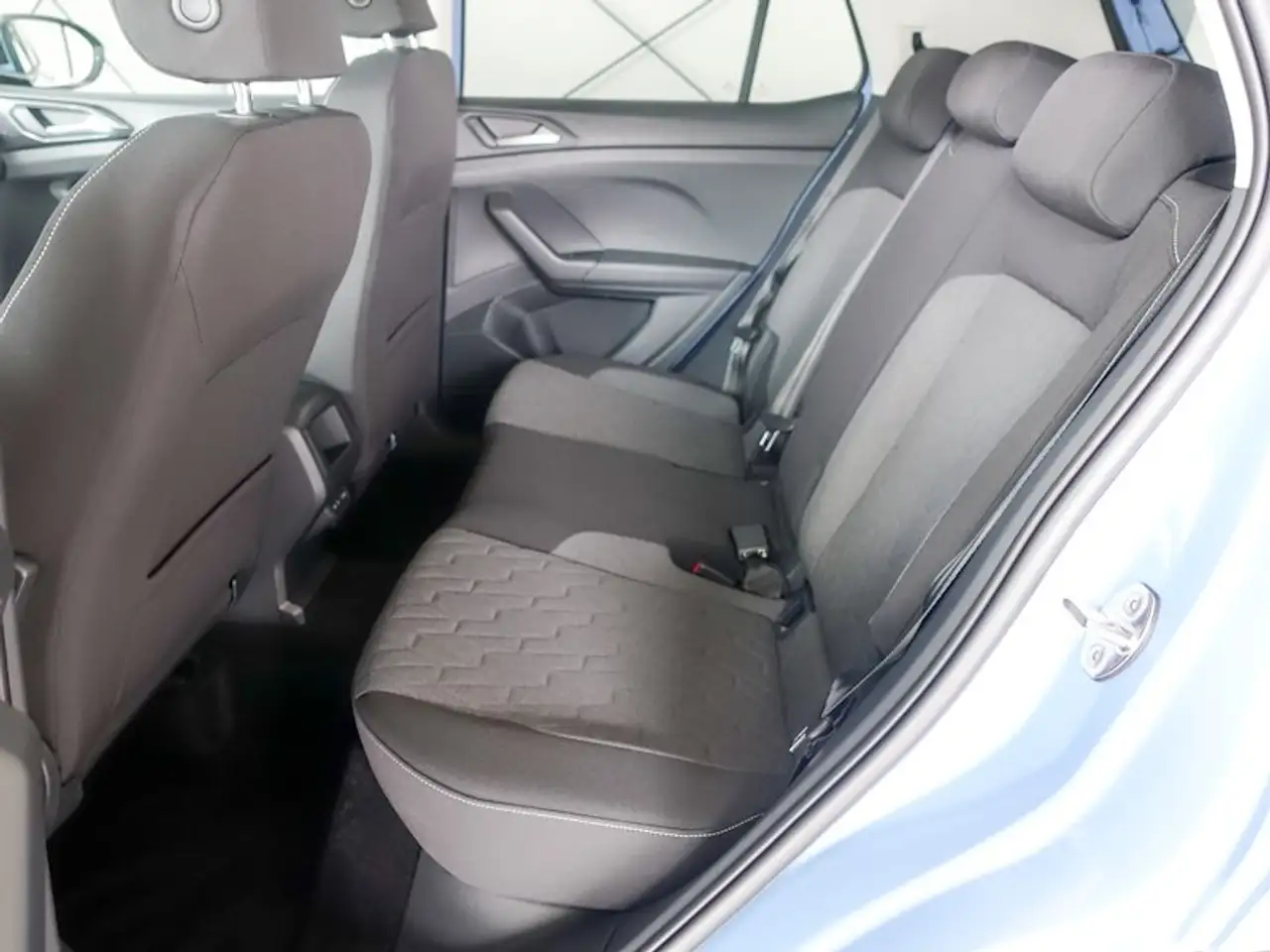 Volkswagen T-Cross 9