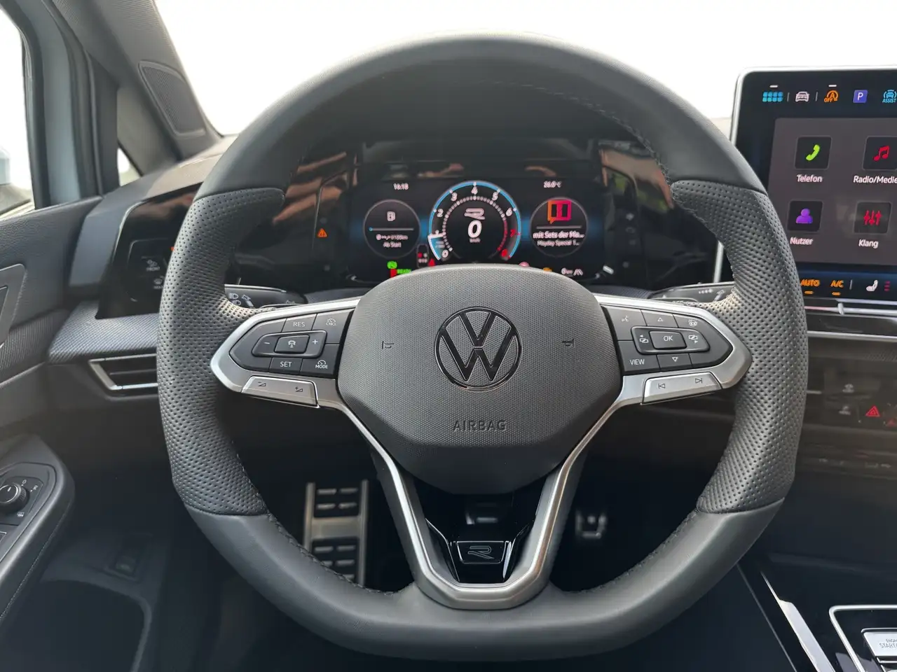 Volkswagen Golf 15