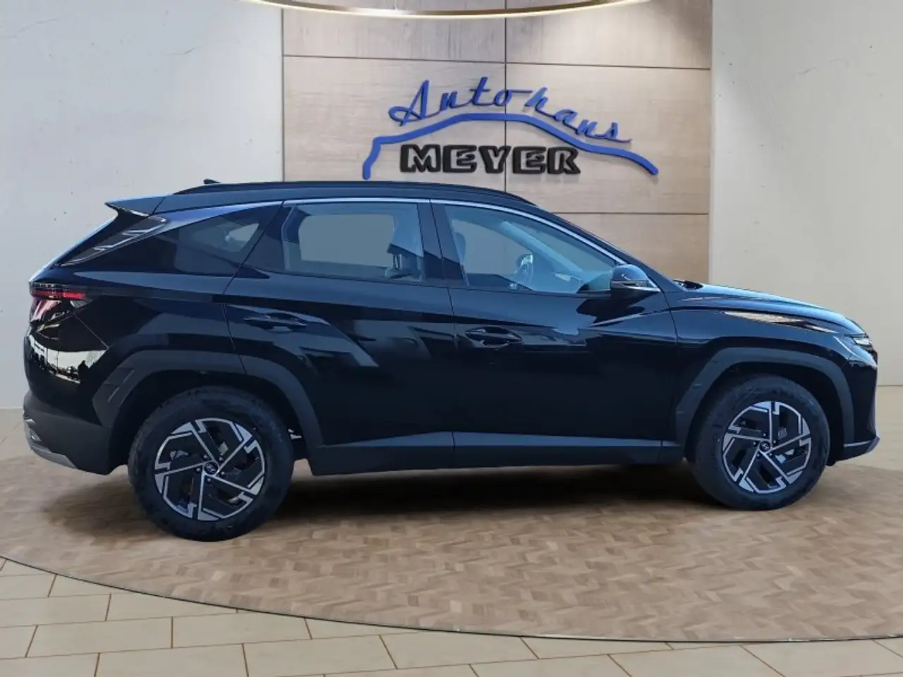 Hyundai TUCSON 6