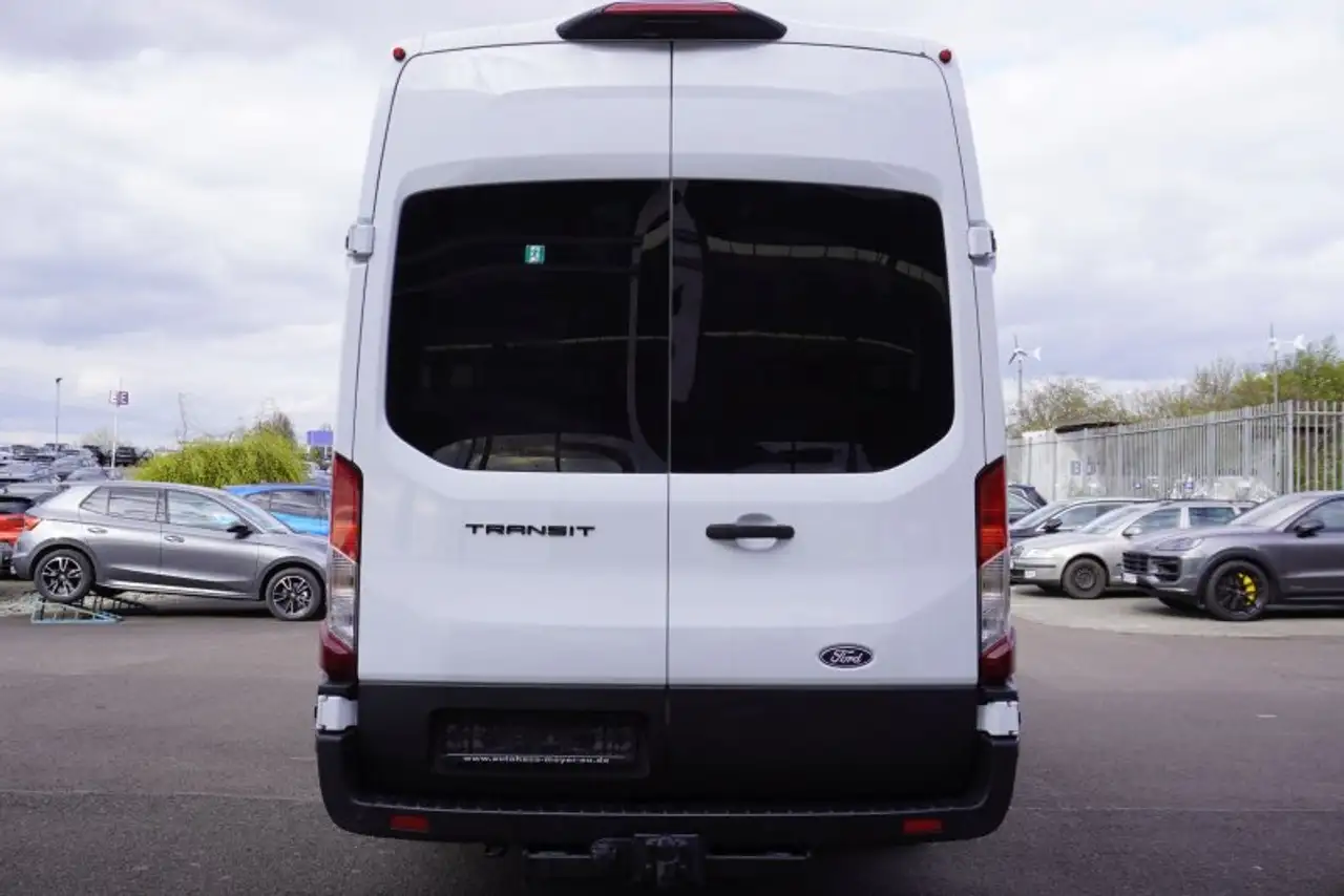 Ford Transit 5