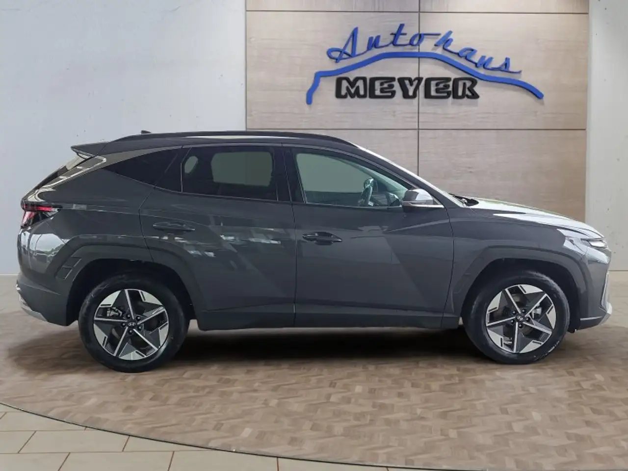 Hyundai TUCSON 6