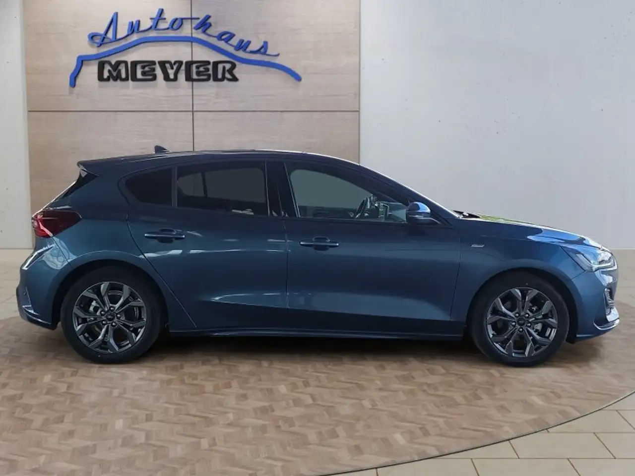Ford Focus 6