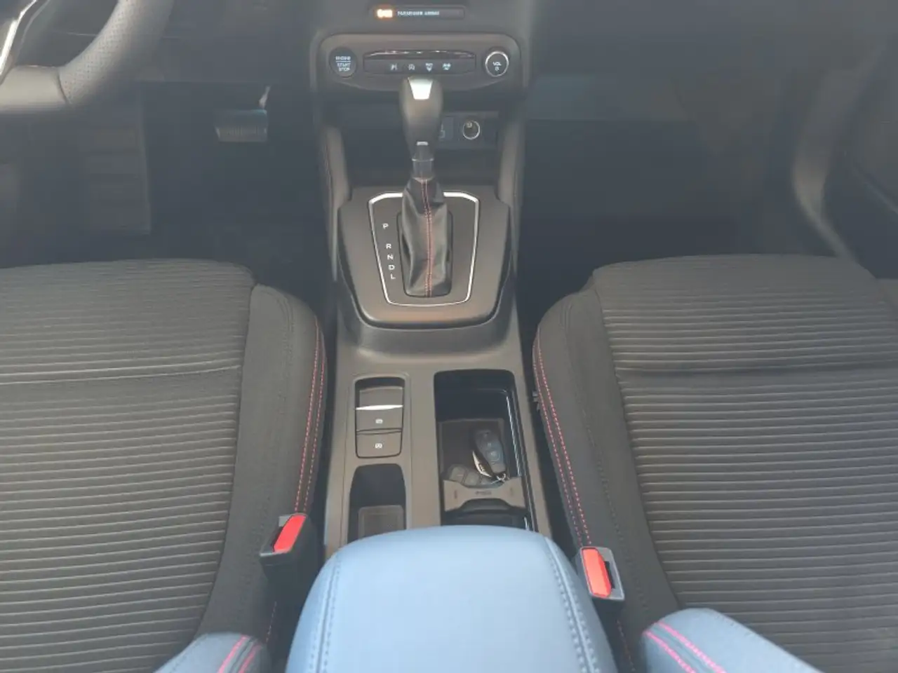 Ford Focus 11