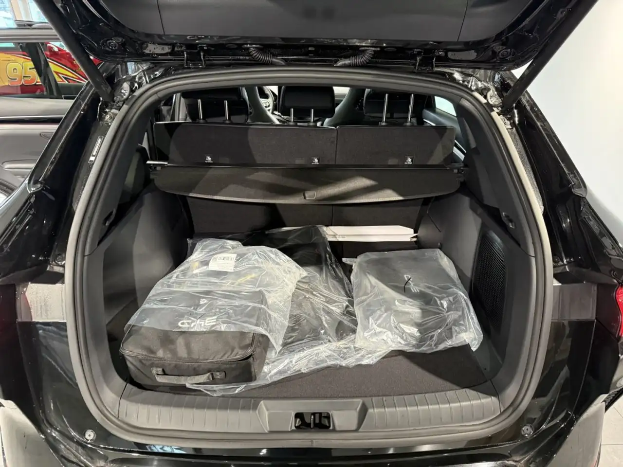 BYD Seal 11