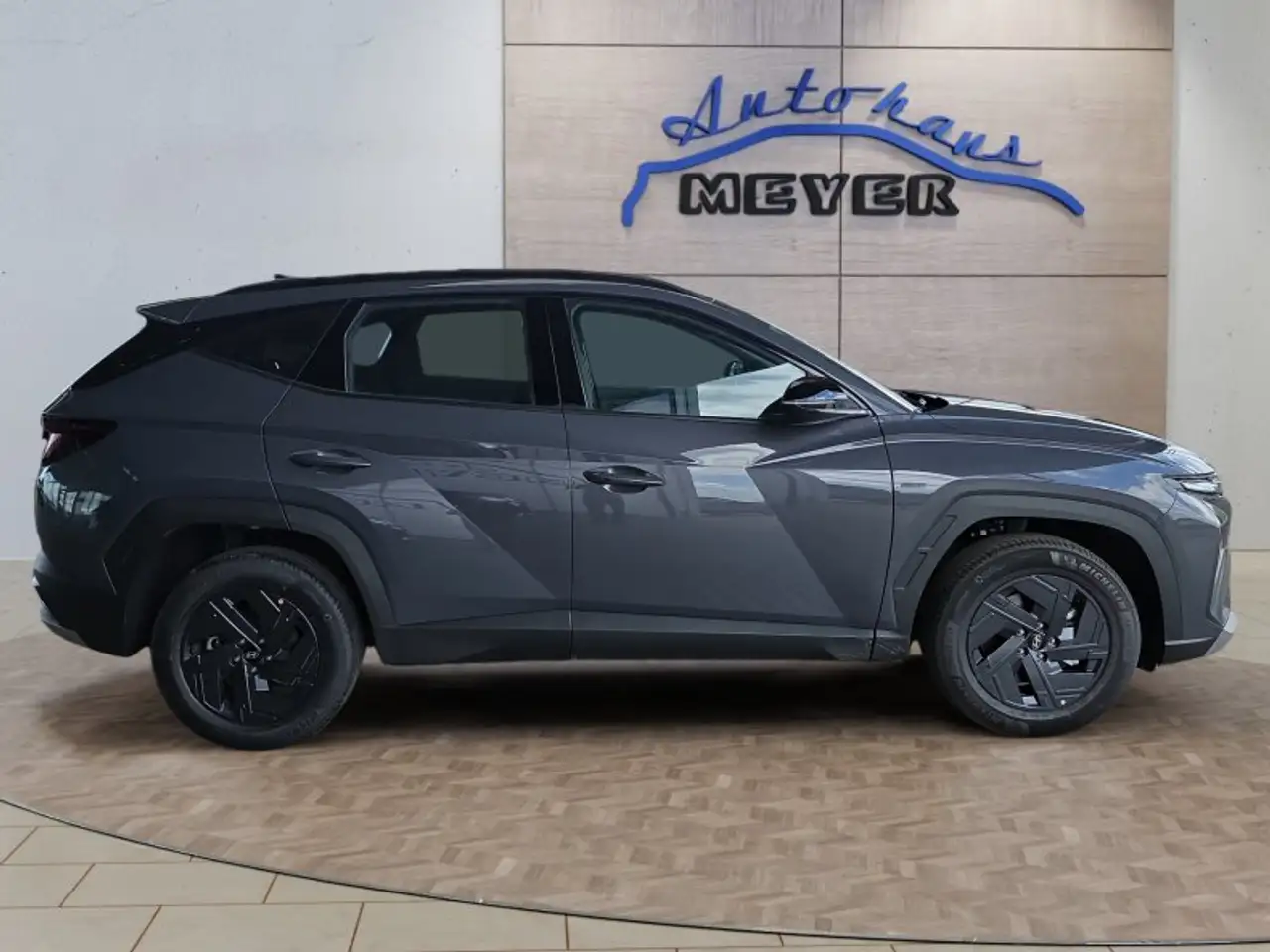 Hyundai TUCSON 6