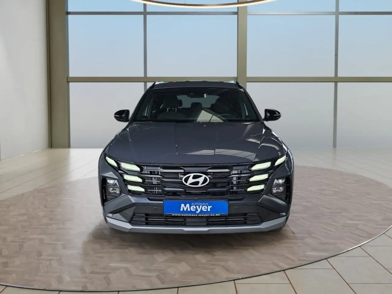 Hyundai TUCSON 8