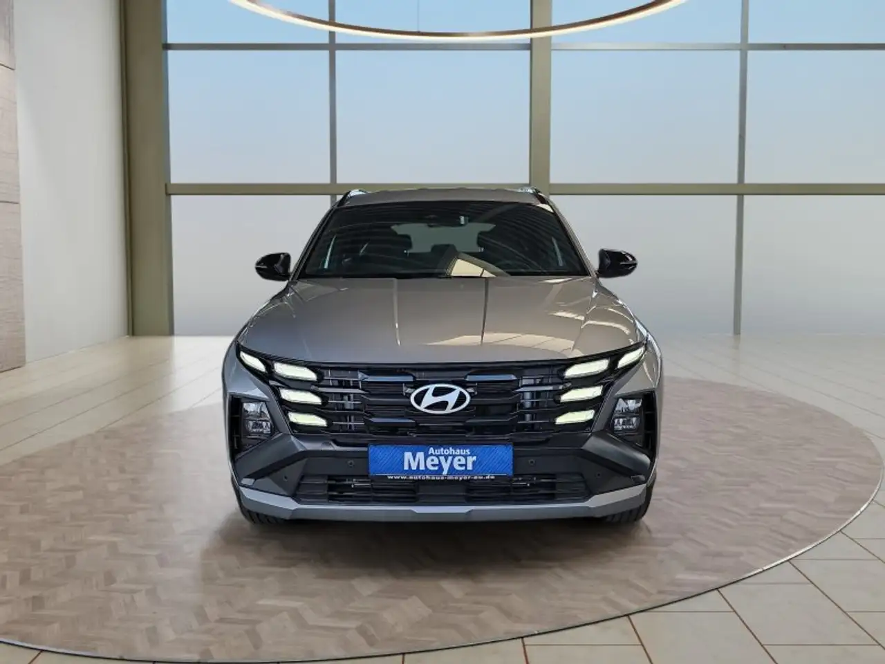 Hyundai TUCSON 8