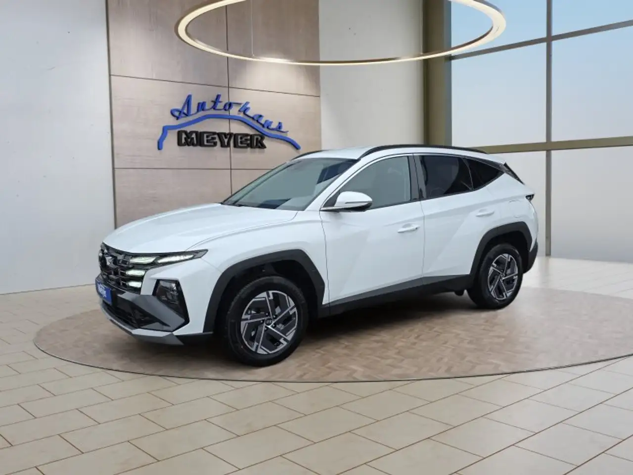 Hyundai TUCSON 2