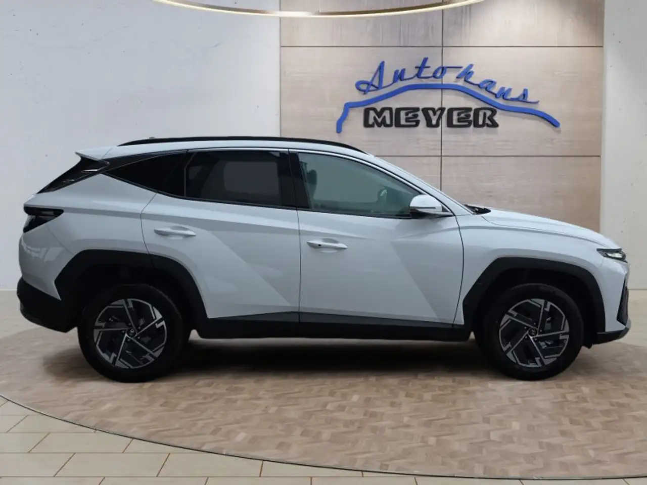 Hyundai TUCSON 7