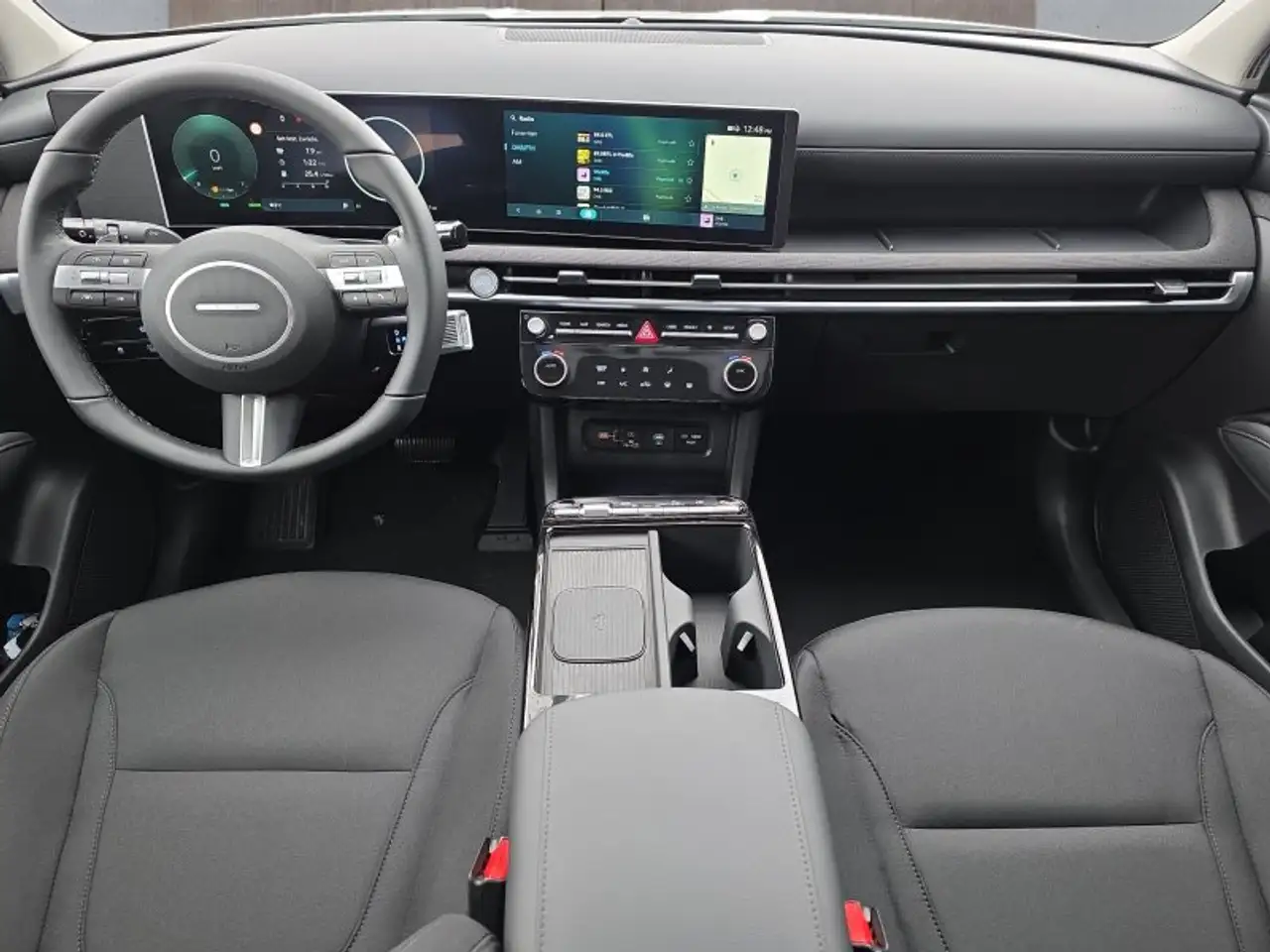 Hyundai TUCSON 12